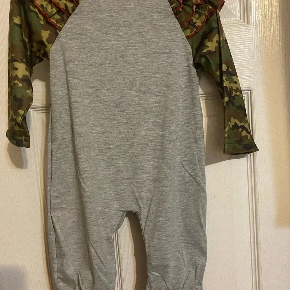 New Girls Camo Deer Romper - Picture 7 of 9